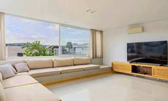 Imagem 8: Imóvel para aluguel tem 350 metros quadrados com 3 quartos