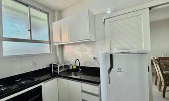 Imagem 4: Apartamento com 02 dormitórios mobiliado com vaga de garagem no Centro de Capão da Canoa