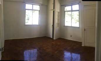 Imagem 6: Excelente cobertura para locação com 3 quartos sendo 2 suítes Centro Petrópolis