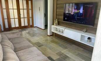 Imagem: Casa com 4 quartos em Florianópolis