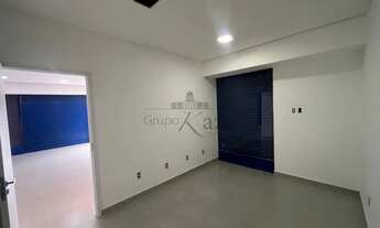 Imagem 5: Ponto Comercial - Centro - 228m²