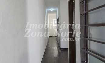 Imagem 4: Casa com 2 dormitórios, sala, cozinha, banheiro e pequeno pátio. Imóvel em condomínio, bem