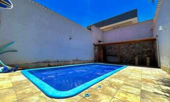 Imagem: Casa geminada à venda, 4 quartos, 1 suíte