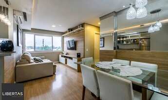 Imagem 2: Apartamento com 2 dormitórios à venda, 60 m² por R$ 600.000,00 - São Sebastião - Porto Ale