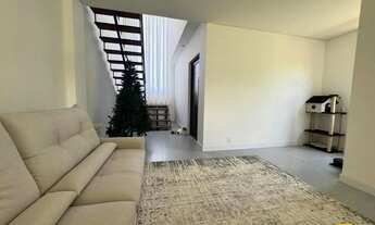 Imagem 6: Casa à venda no Campeche, próximo a avenida principal da praia do Campeche em Florianópoli