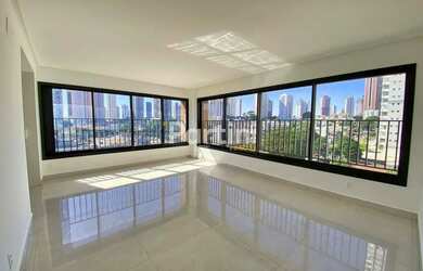 Imagem 2: Vendo apartamento de 130 m² com 3 Suítes e 2 vagas de garagem no Cristal Tower no Bueno