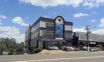 Imagem: Sala Superior de 700m² com Iluminação