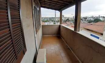 Imagem 7: Casa para venda com 257 metros quadrados com 5 quartos