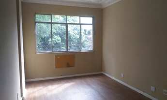 Imagem 3: Praça Seca. Coração. Frente a Praça. Apartamento Avião 75m2