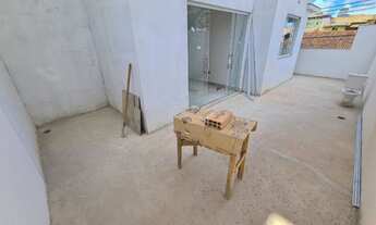 Imagem 2: Apartamento com 3 Quartos e 1 suíte com 2 vagas a Venda,110m² por R$ 540.000