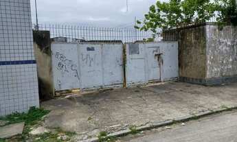 Imagem: VENDO TERRENO COM 2420m2 EM AFOGADOS