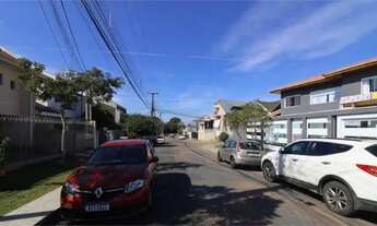 Imagem 2: Sobrado no Fazendinha sem entrada