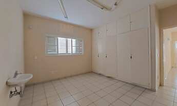 Imagem 7: Casa comercial com 6 salas e 3 banheiros, recepção e cozinha, Prx. Av. Bady Bassitt