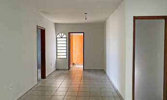 Imagem 5: Galpão/Depósito/Armazém para aluguel e venda possui 270 m2, com 3 quartos, sendo uma suíte