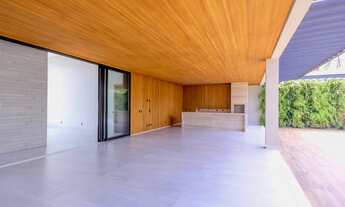 Imagem 2: Casa Térrea no Alphaville ipês 4 suites