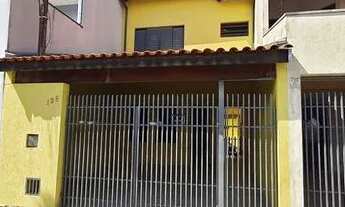 Imagem 2: Sobrado para Venda em Indaiatuba, Vila Rubens, 3 dormitórios, 1 suíte, 2 banheiros, 2 vaga