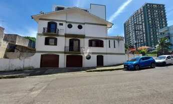 Imagem 2: Casa central! Casa com 3 dormitórios