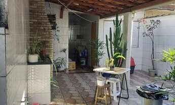 Imagem 5: Casa para venda possui 400 metros quadrados com 3 quartos em Vila Valença - São Vicente