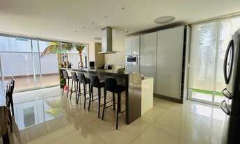 Imagem 4: Casa de condomínio sobrado para venda possui 394 metros quadrados com 5 quartos