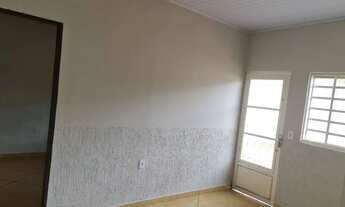 Imagem 2: Aluga-se casa de fundos de 2 quartos na QNN 25 Ceilândia Norte