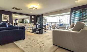 Imagem 2: Apartamento à Venda com 5 Suítes, 625m²