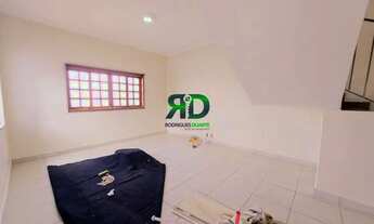 Imagem 7: Casa com piscina em Bairro Nobre