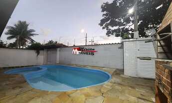 Imagem 2: Bela casa com piscina pertinho da praia (oportunidade