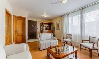 Imagem 7: Casa Comercial de Esquina, 232m², Ambientes Amplos