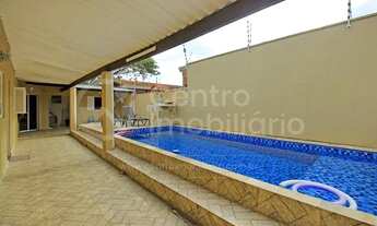 Imagem 6: CASA com piscina e 3 quartos em Peruíbe, no bairro Balneario Josedy