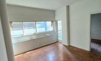 Imagem 5: Republica, em frente ao metro Republica, um quarto suíte, com varanda portaria presencial