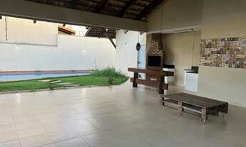 Imagem 3: Casa para venda com 330 metros quadrados com 3 quartos em Jardins Madri