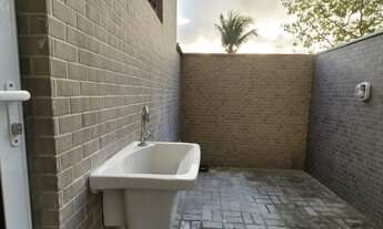 Imagem 5: Vendo apartamento térreo com área externa próximo ao mar e área de lazer completa