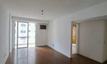 Imagem 2: JO543AV - Apartamento 2 quartos(1 suíte) em Icaraí à 1 qd Praia