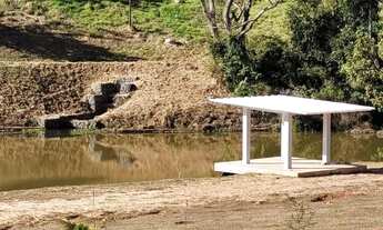 Imagem 5: Casa de condomínio para venda tem 255.96 metros quadrados