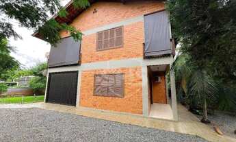 Imagem: Casa com 4 dormitórios para alugar, 200