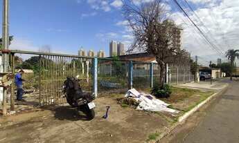 Imagem 4: 2 lotes de 520m cada , bem localizado ,próximo a T9