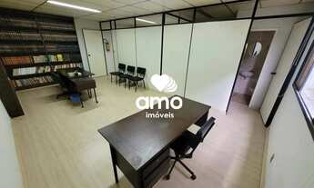 Imagem 5: Sala comercial no piso superior para venda no Centro de Brusque