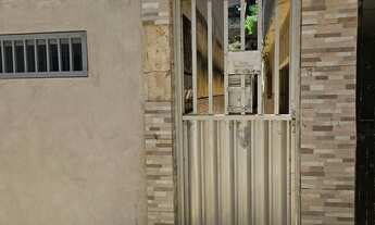 Imagem: Alugo casa 2 quartos 800 reais