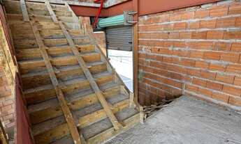 Imagem 4: Prédio/Edifício inteiro para aluguel possui 340 metros quadrados