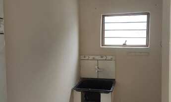 Imagem 5: Alugo 03 cômodos individual/ quintal grande