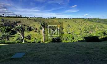 Imagem 5: Loft com Pé Direito Duplo e Vista Panorâmica para o vale