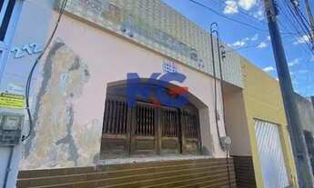 Imagem: Casa à venda no Centro de Juazeiro do Norte