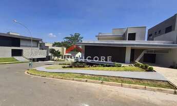 Imagem: Casa de condomínio em Rua Paulo Autran