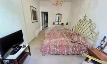 Imagem 7: Excelente 3 quartos em uma rua nobre!!