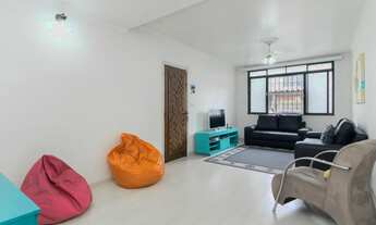 Imagem 7: Casa para venda em Vila Santa Maria com 3 quartos, sendo 1 suíte , 210m²