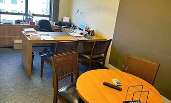 Imagem 2: Sala Comercial de 42m² à Venda no Jardim Aquarius!