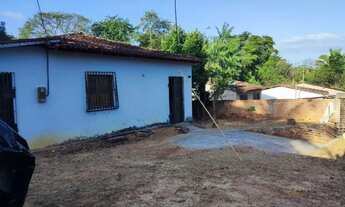 Imagem 3: Casa com 3 Quartos (1 Suíte) + Terreno Enorme (16x64m