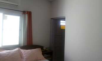 Imagem 2: Casa 3/4 com uma suite e piscina no Santa Lucia