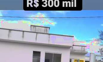 Imagem: Casa com ponto de comércio em baixo