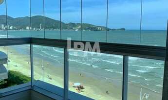 Imagem 2: Apartamento Frente Mar-Pé Na Areia, 04 Suítes (01 Master) Área de Churrasco 03 Vagas de Ga